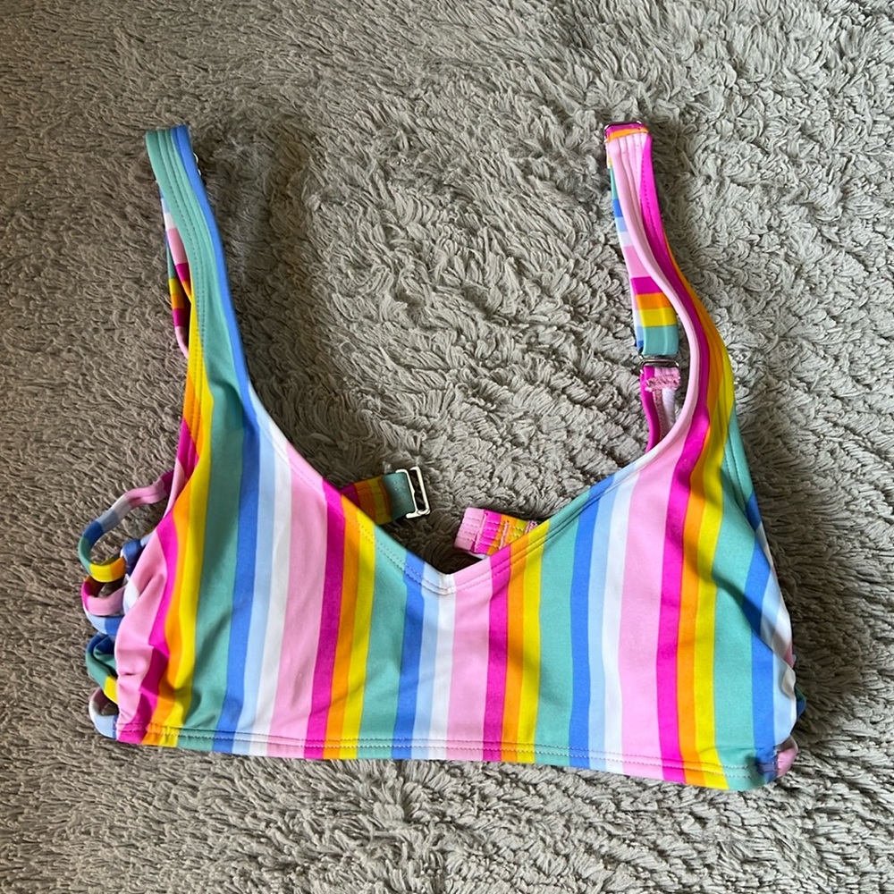 Target or Walmart brand Women’s bathing suit top